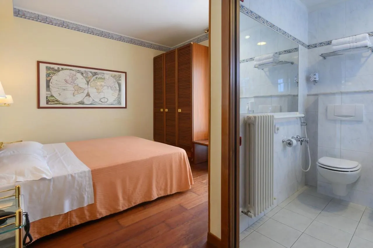 Atilius Hotel & Suites 리치오네 이탈리아